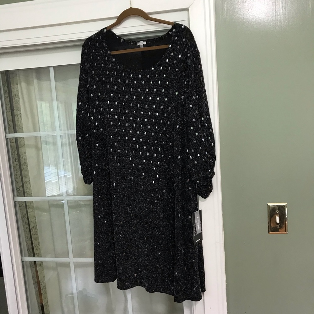 VIP knits by Avenue size 26/28 knee length dress